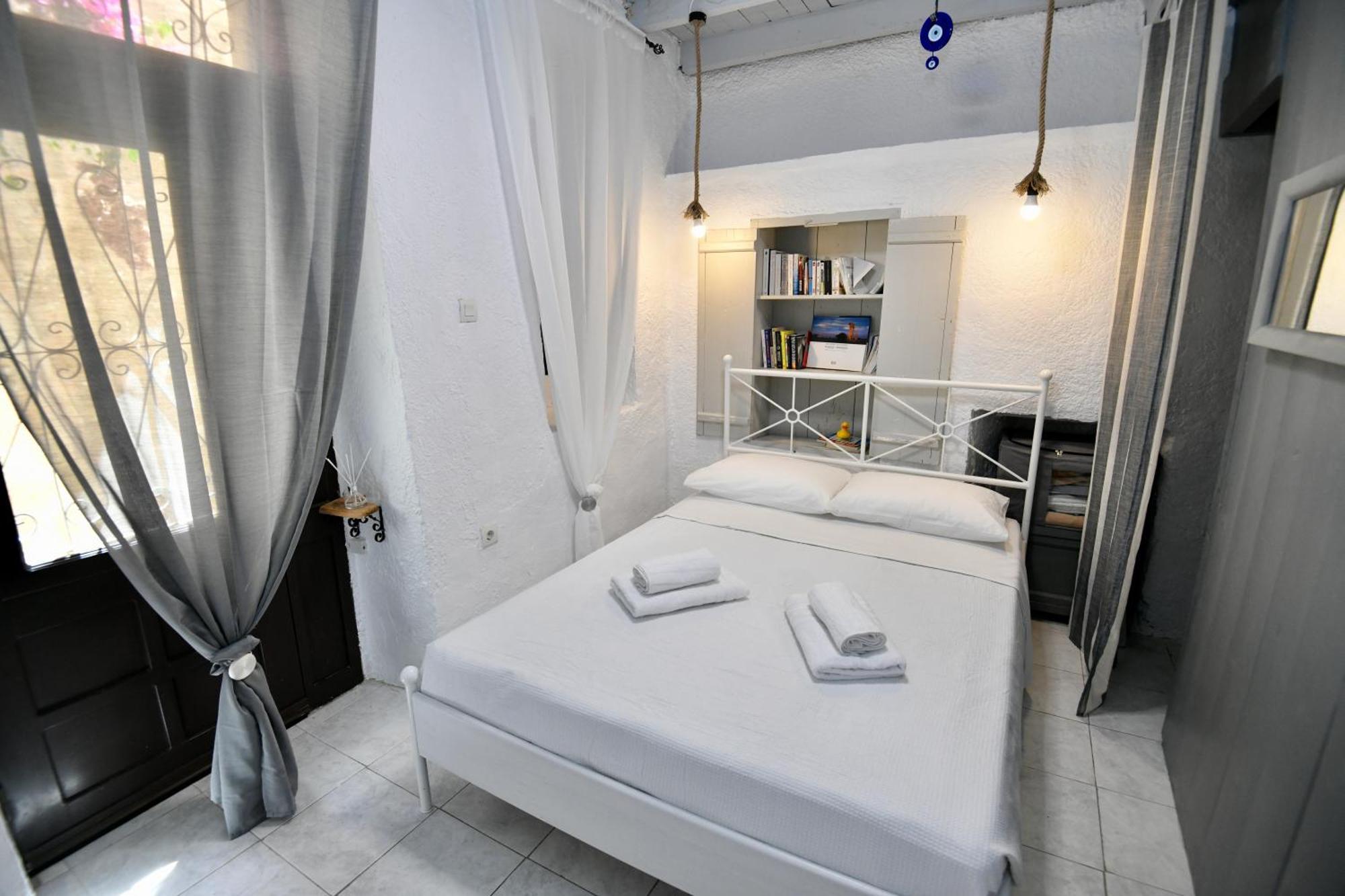 Apartamento Penelope Garden House Old Town Rhodes City Exterior foto